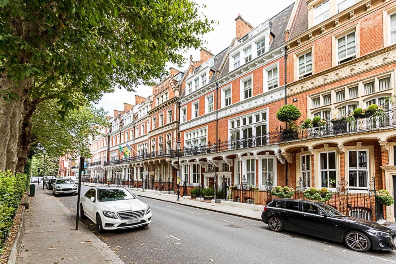 Lovely Stylish Two-bedroom Kensington Apartamento