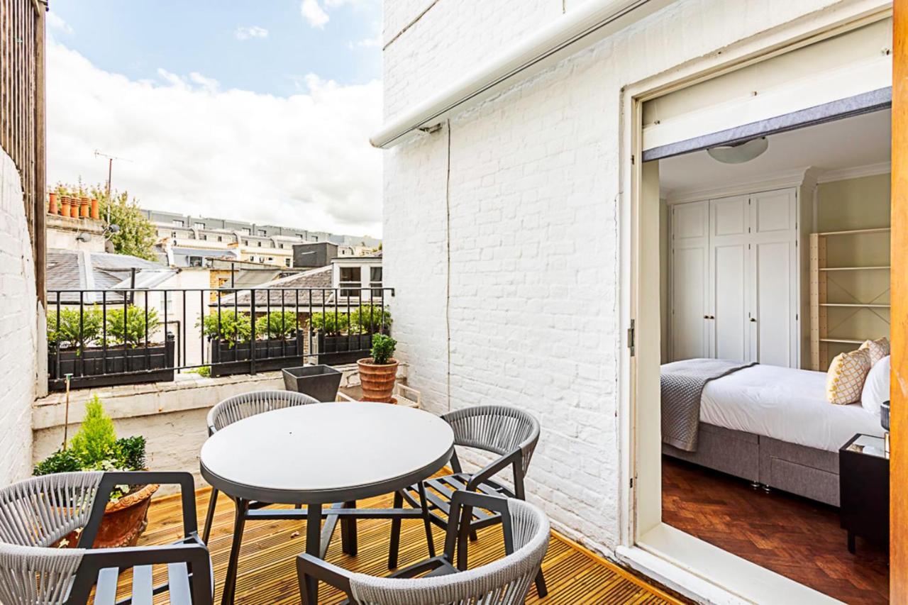 Lovely Stylish Two-bedroom Kensington Londres