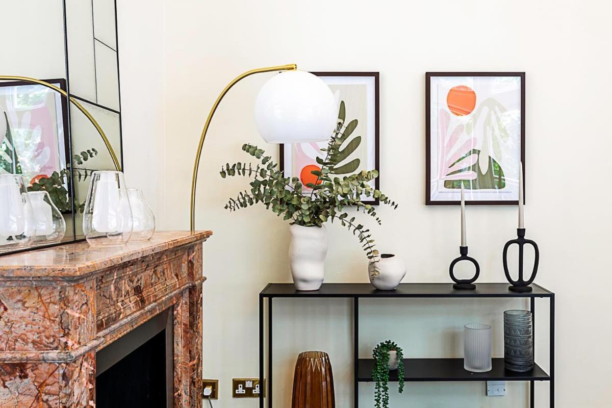 Apartamento Lovely Stylish Two-bedroom Kensington Londres
